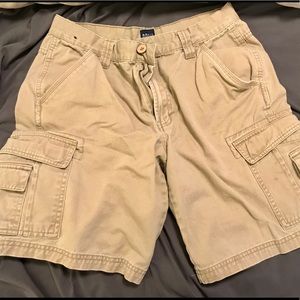 khaki cargo shorts